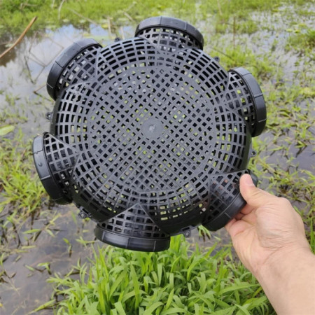 ( ৩ পিস )Outdoor Fishing Cage Basket (7 Hole)